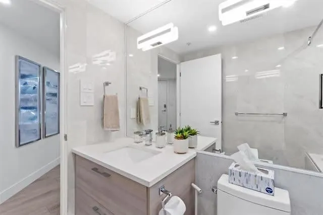 Executive Downtown Suite With Great City Views Ванкувер Апартаменты